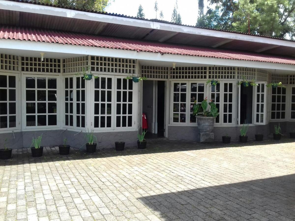 Alamanda Lokon Resort Tomohon Bagian luar foto